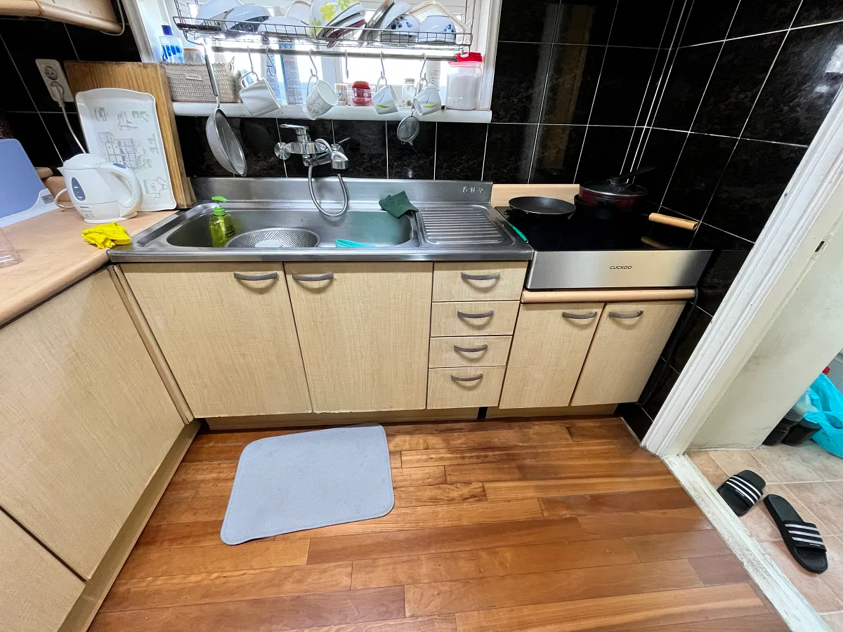 양천구 싱크대 시공 전 하부장 전경