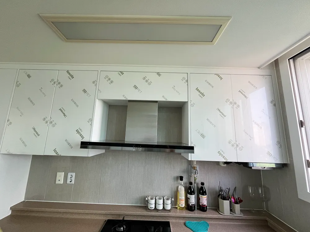 고양시 주방 상부장 도브화이트 무광 문짝 교체