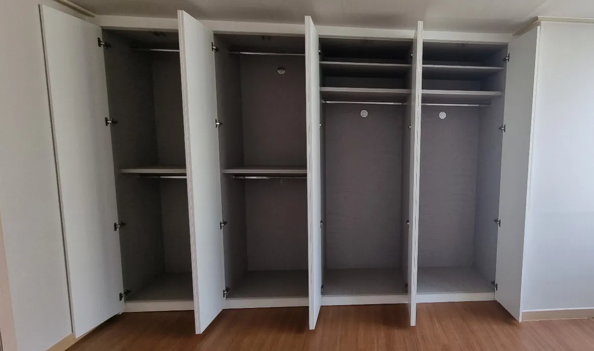 붙박이장 내부 구조